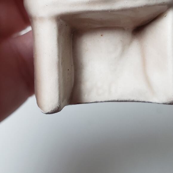 Vintage Small Nativity Set Unpainted Bisque Ceramic Children's Christmas 8PC - Picture 7 of 14